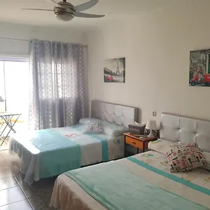 & - Airport Apartamento