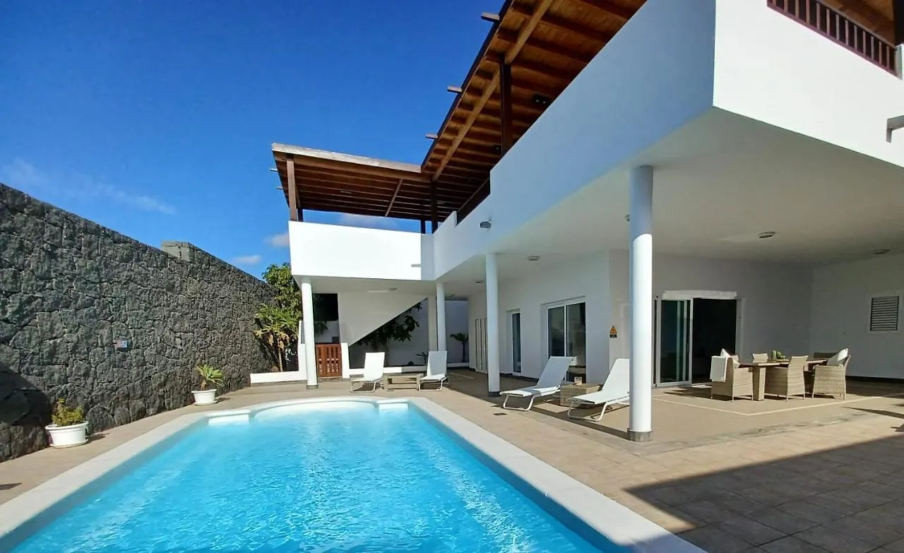 Villa Lanzarote Puerto Calero