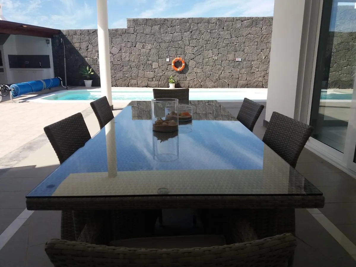 Villa Lanzarote Puerto Calero